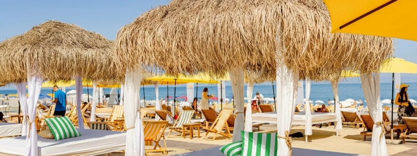 Croco Beach