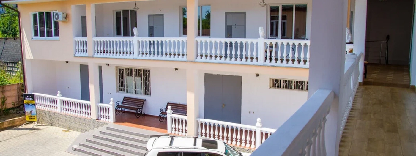 Acha House