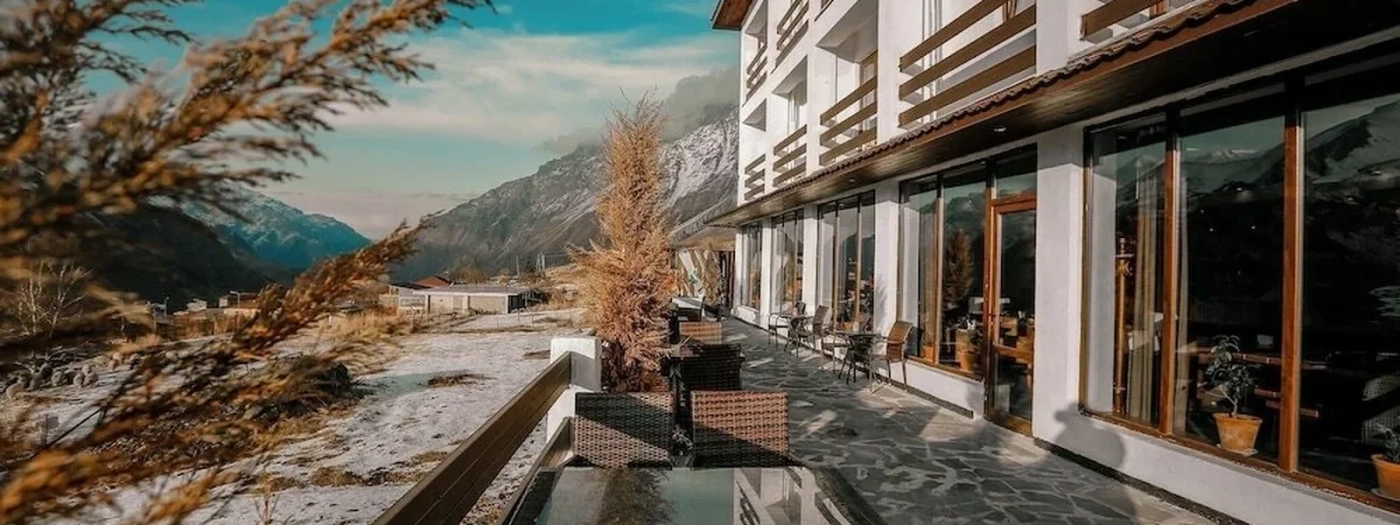 Alpine Lounge Hotel