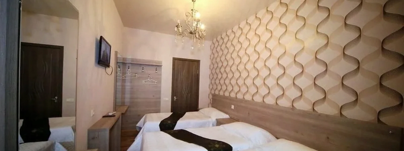Hotel Eleon