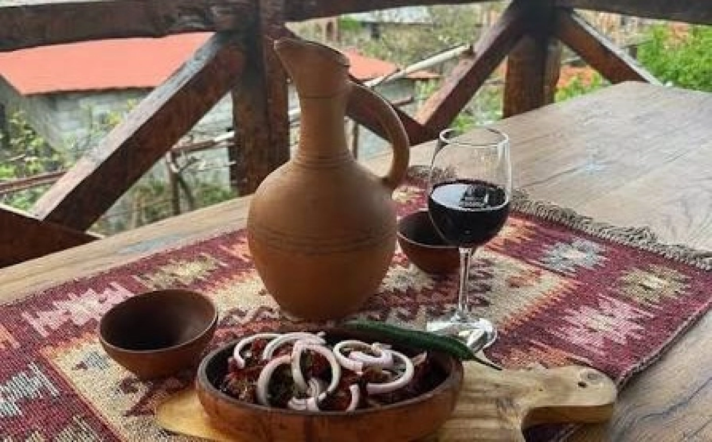 Terrace Kisi